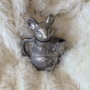 Vintage Mouse and Cheese kitchen decor